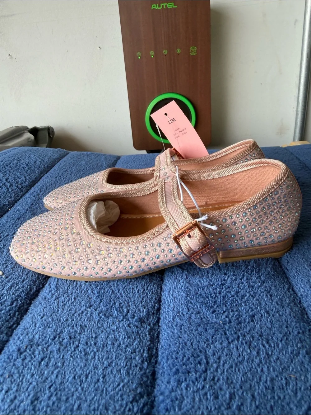 BCBG Girls Blush Rhinestone Mary Jane Flats Shoes Size 12M New